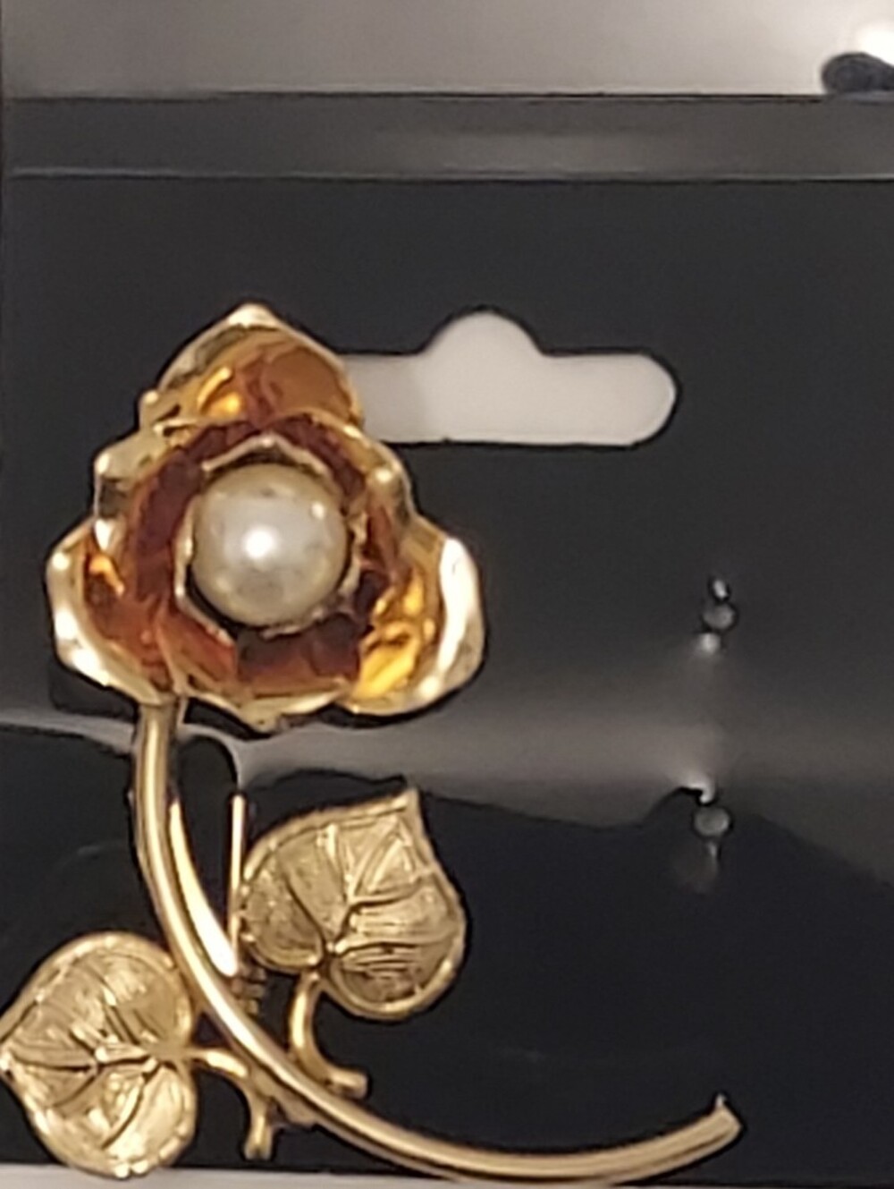 Gold Floral Pearl Brooch - Women's Fashion Accent